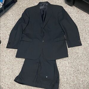 Hugo boss 100% wool Classic Black subtle check accent Men's Suit